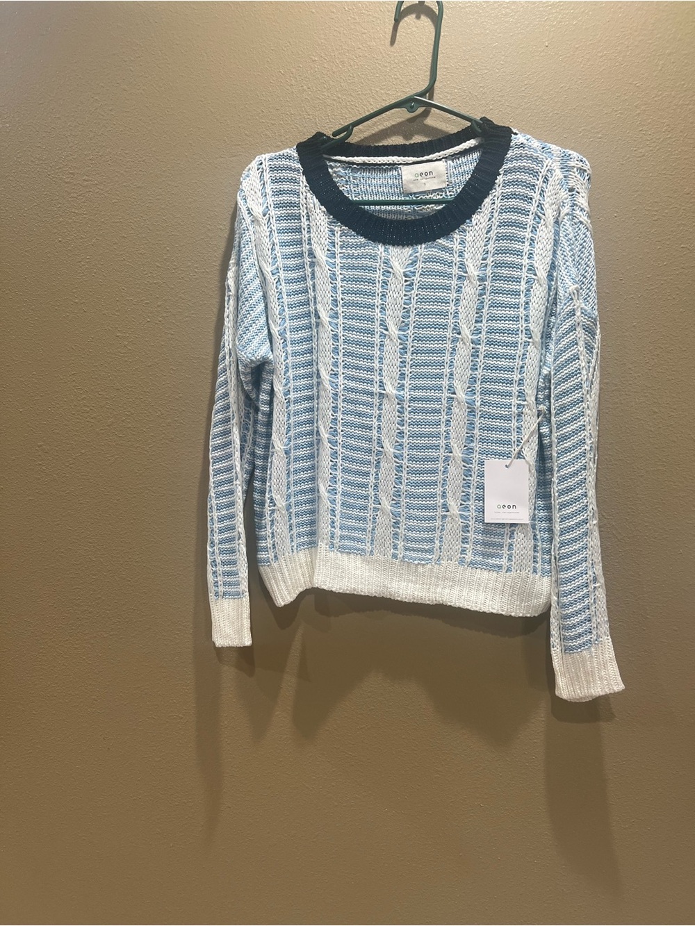 Open-Front Blue & White Qeon Sweater with Contrast Neck women size S brand new